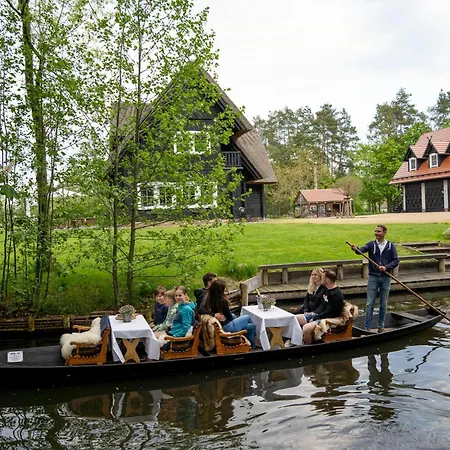 Luxury With Water View In Spreewald בית נופש Kolonie (Spree-Neisse)